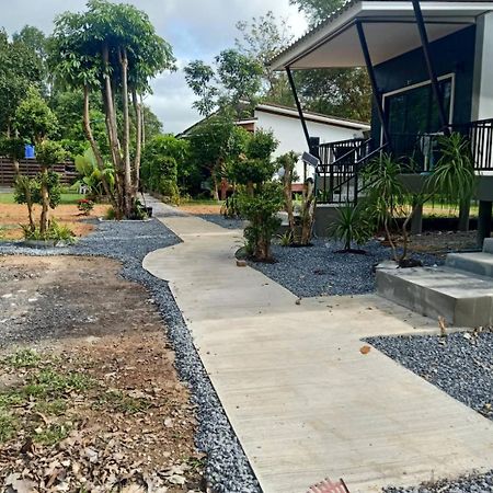 Phra Ae Apartments Ko Lanta Dış mekan fotoğraf